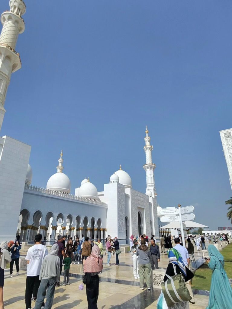 Abu Dhabi 1